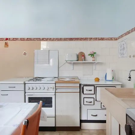 Ruza Appartement Makarska